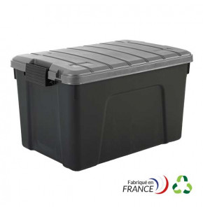 Plastic storage boxes